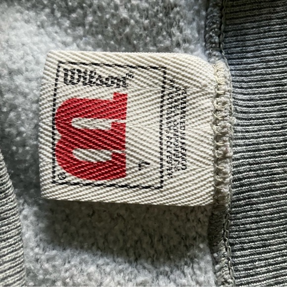 Vintage 90’s Wilson’s Grey Sweat Shirt Size Large Excellent Condition - Picture 8 of 8